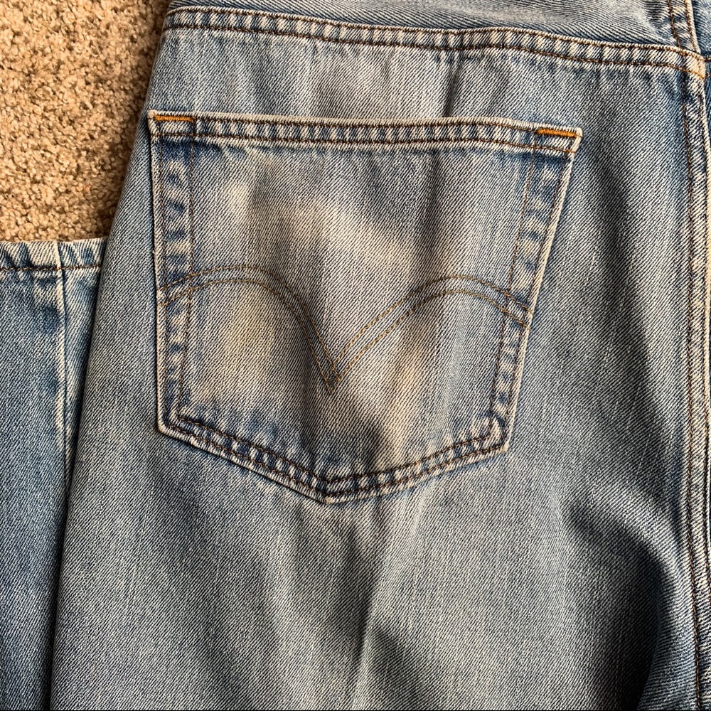 Levi Jeans - Picture 6 of 7